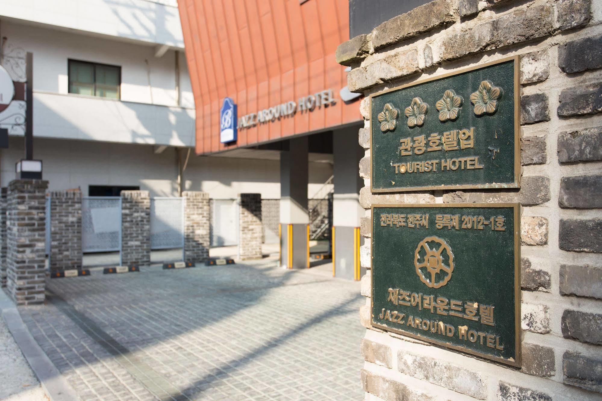 Jeonju Jazz Around Hotel Bagian luar foto